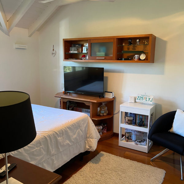 1221a02c-22c2-4e3d-97e7-a90ae71aa350